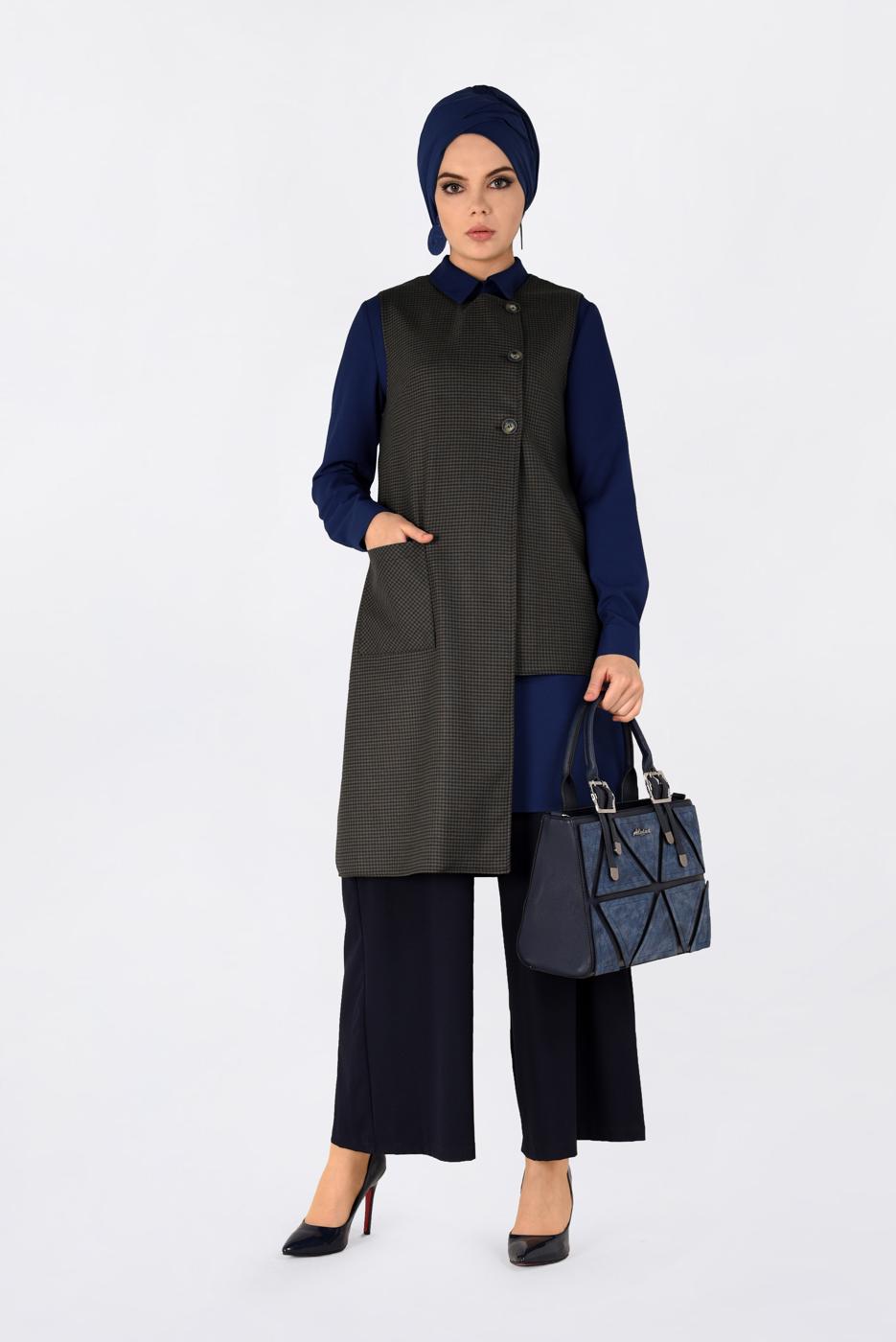 Tesettür giyim LACİVERT ASİMETRİK KESİM PÖTİKARE DESENLİ İKİLİ TUNİK 4756