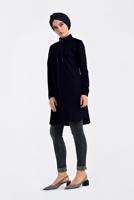 Tesettür giyim LACİVERT HAKİM YAKA BAĞCIKLARI ZİNCİR DETAYLI TUNİK 4772