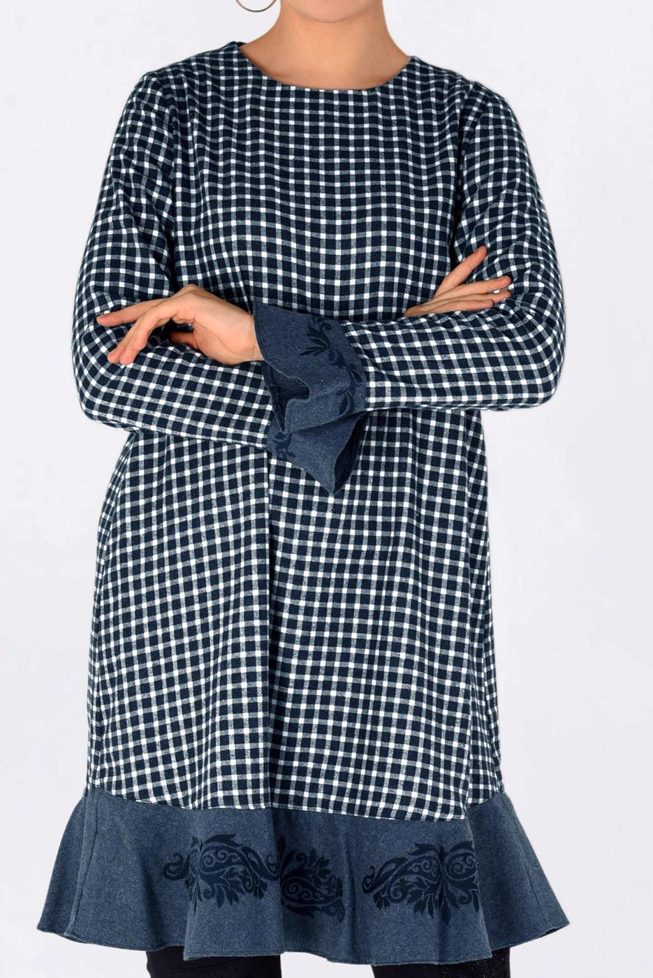 Tesettür giyim KREM PÖTİKARE DESENLİ ETEK UCU VOLANLI VE İŞLEMELİ TUNİK 4793