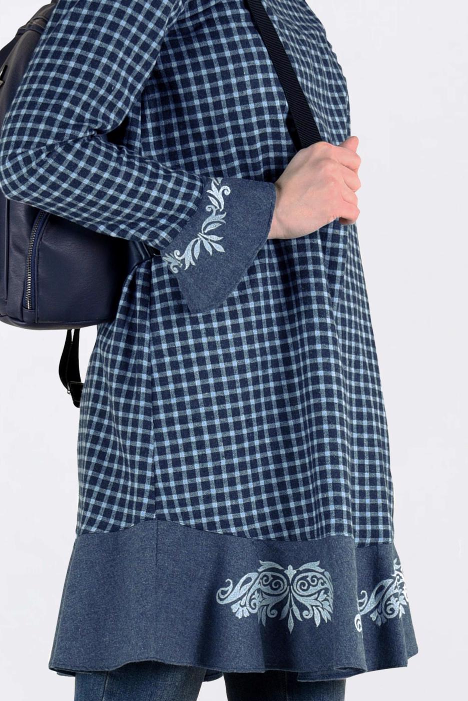 Tesettür giyim LACİVERT PÖTİKARE DESENLİ ETEK UCU VOLANLI VE İŞLEMELİ TUNİK 4793