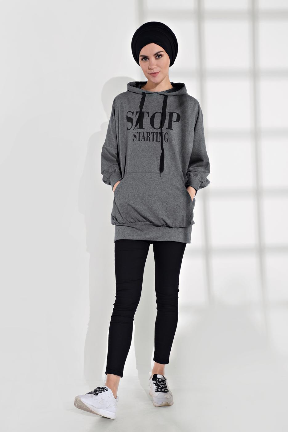 Tesettür giyim GRİ YAZI BASKILI CEPLİ EŞOFMAN TUNİK 6102