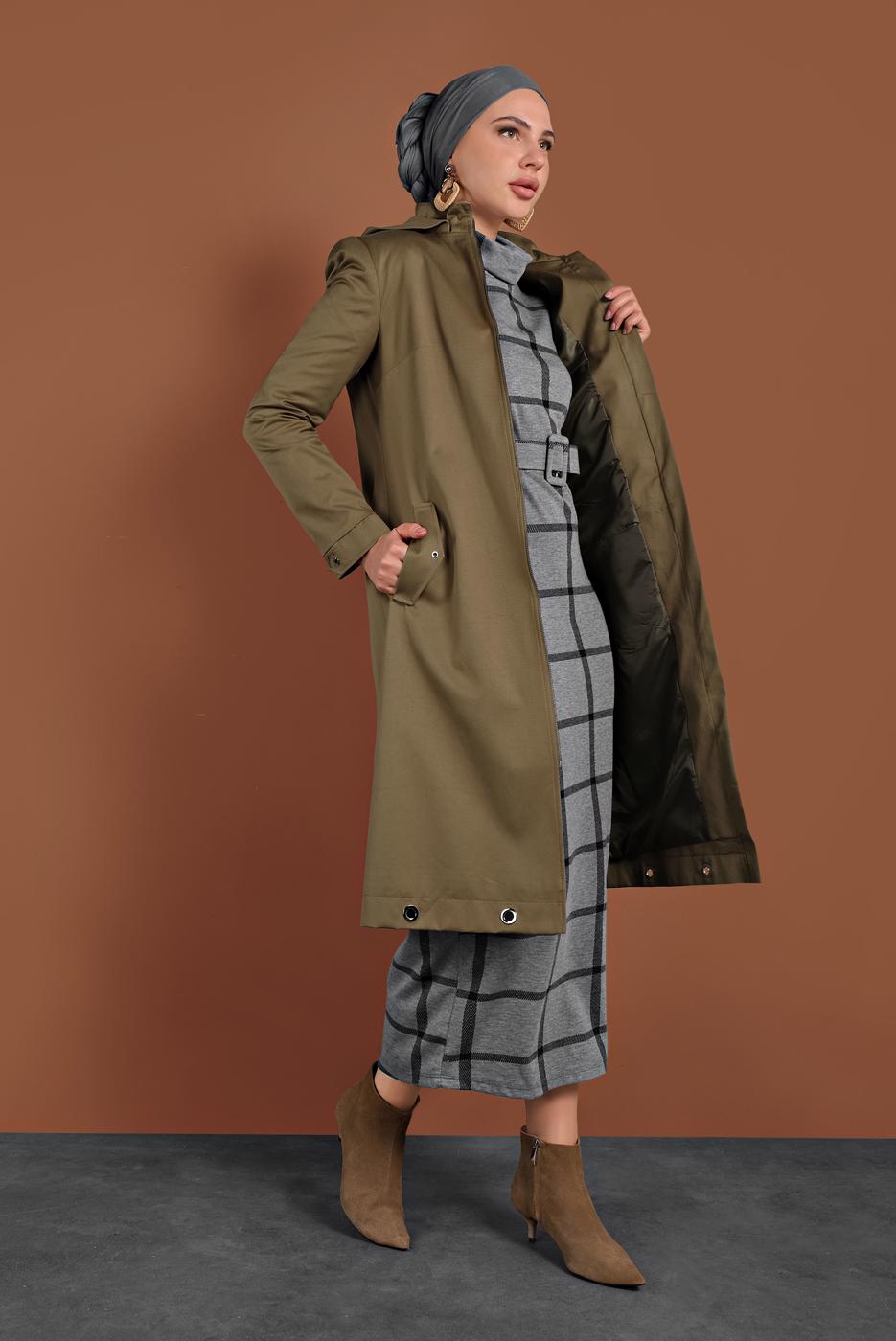 Tesettür giyim YEŞİL KAPÜŞONLU FERMUARLI TRENÇKOT 1310