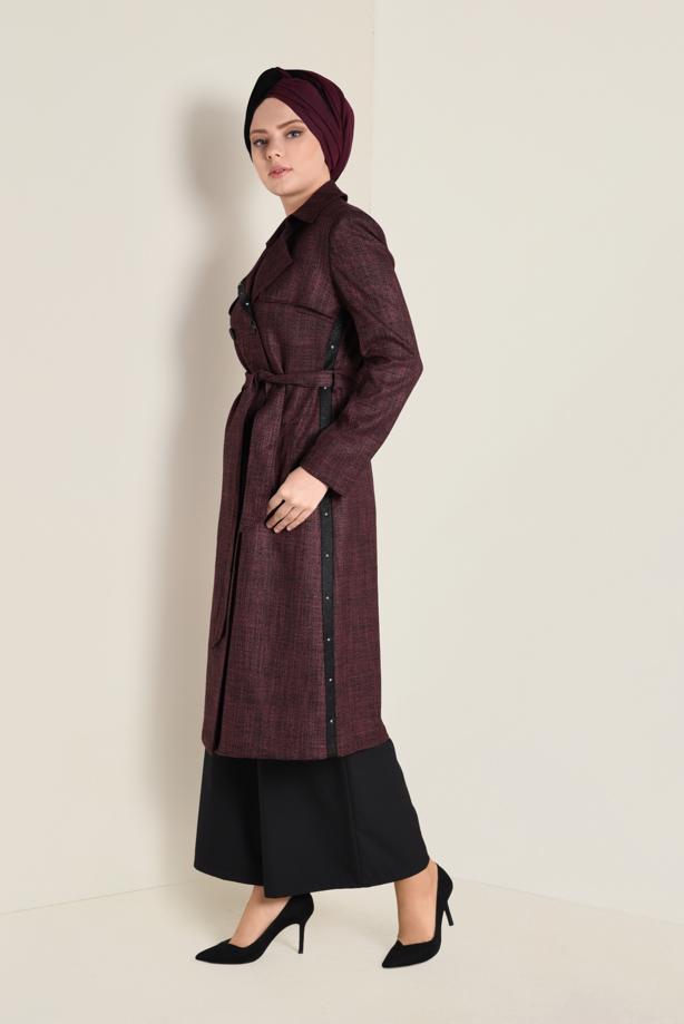 Vêtements hijab NOIR IMPERMÉABLE À CROISÉ À CLOUTÉ AVEC CEINTURE 1320 - TRENDTESETTÜR
