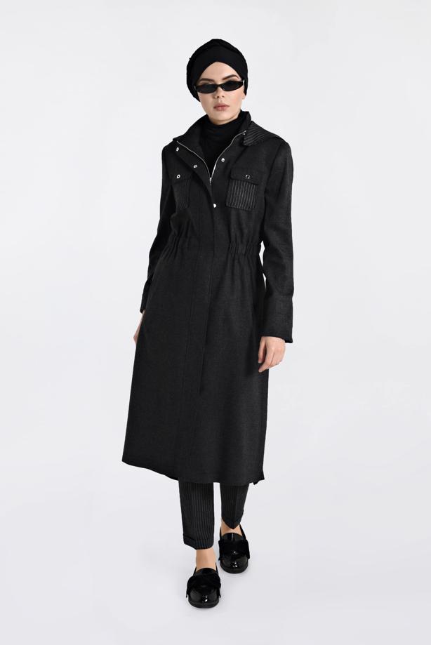 Vêtements hijab NOIR IMPERMÉABLE À BOUTONÉ CACHÉ AVEC CAPUCHE 1334 - TRENDTESETTÜR