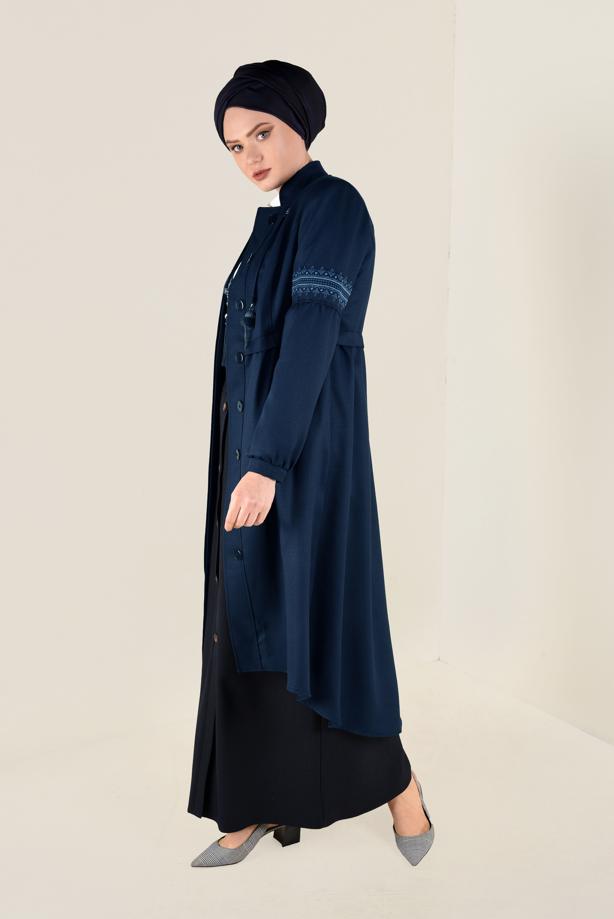 Vêtements hijab BLEU MARINE IMPERMÉABLE BOUTONÉ À CACHÉ 1350 - TRENDTESETTÜR