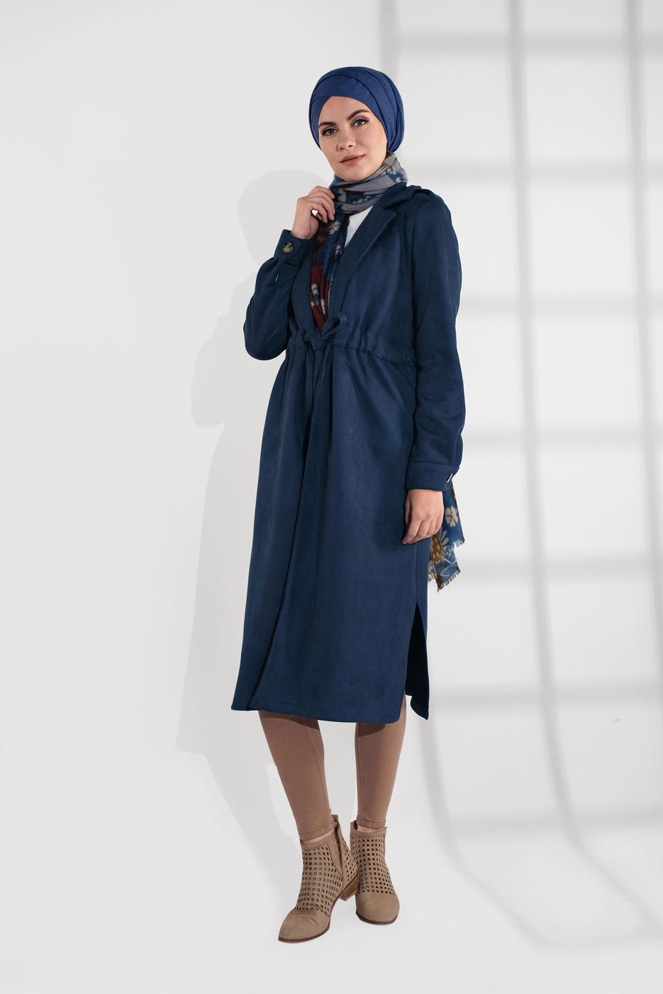 Tesettür giyim LACİVERT BELİ BÜZGÜLÜ BAĞCIKLI SÜET TRENCKOT 2758 