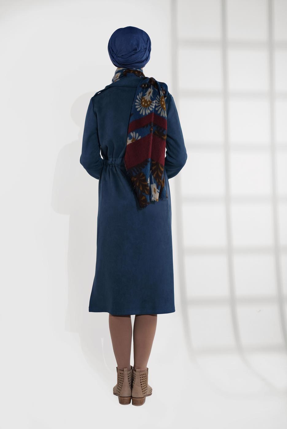 Tesettür giyim LACİVERT BELİ BÜZGÜLÜ BAĞCIKLI SÜET TRENCKOT 2758 