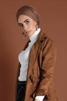 Tesettür giyim TABA BELİ BÜZGÜLÜ BAĞCIKLI SÜET TRENCKOT 2758 