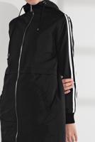 Tesettür giyim SİYAH KOLLARI ŞERİT DETAYLI KAPÜŞONLU TRENÇKOT 3608 