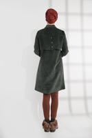 Tesettür giyim HAKİ KUŞGÖZÜ DÜĞMELİ FİTİLLİ KADİFE TRENÇKOT 4004 