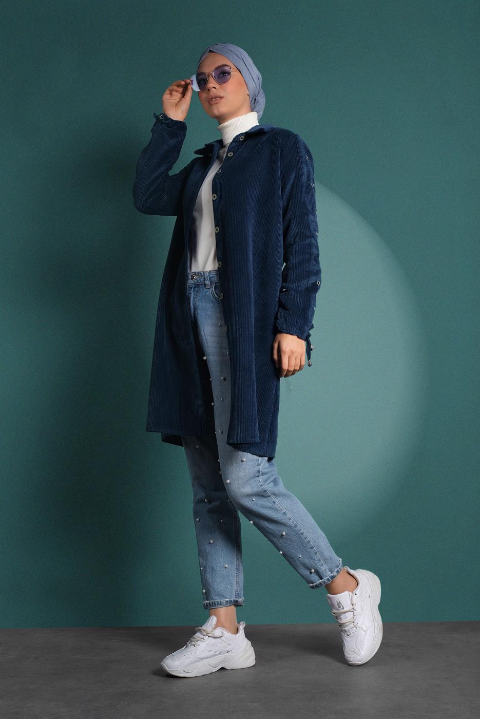 Tesettür giyim MAVİ KUŞGÖZÜ DÜĞMELİ FİTİLLİ KADİFE TRENÇKOT 4004 