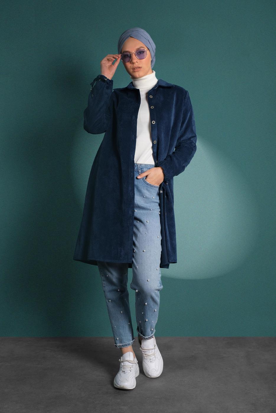 Tesettür giyim MAVİ KUŞGÖZÜ DÜĞMELİ FİTİLLİ KADİFE TRENÇKOT 4004 