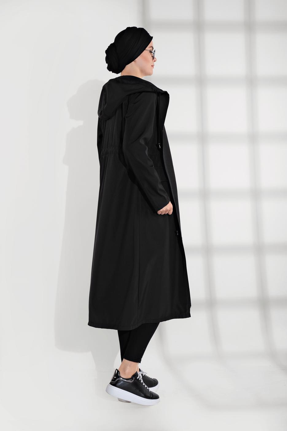 Tesettür giyim SİYAH BELDEN BAĞCIKLI KAPÜŞONLU FERMUARLI TRENÇKOT 4205