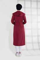 Tesettür giyim BORDO BELDEN BAĞCIKLI KAPÜŞONLU FERMUARLI TRENÇKOT 4205