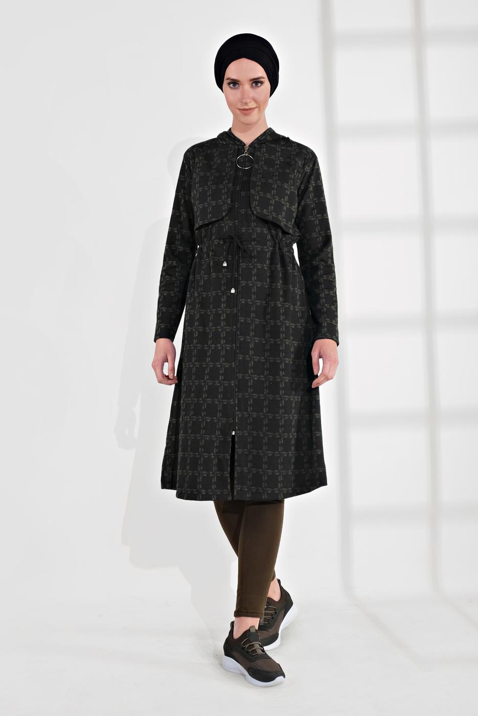 Tesettür giyim SİYAH BELİ BAĞCIKLI KAPÜŞONLU ÖRME EKOSE TRENÇKOT 4355 
