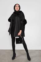 Tesettür giyim SİYAH KÜRK DETAYLI PANÇO 6330-1