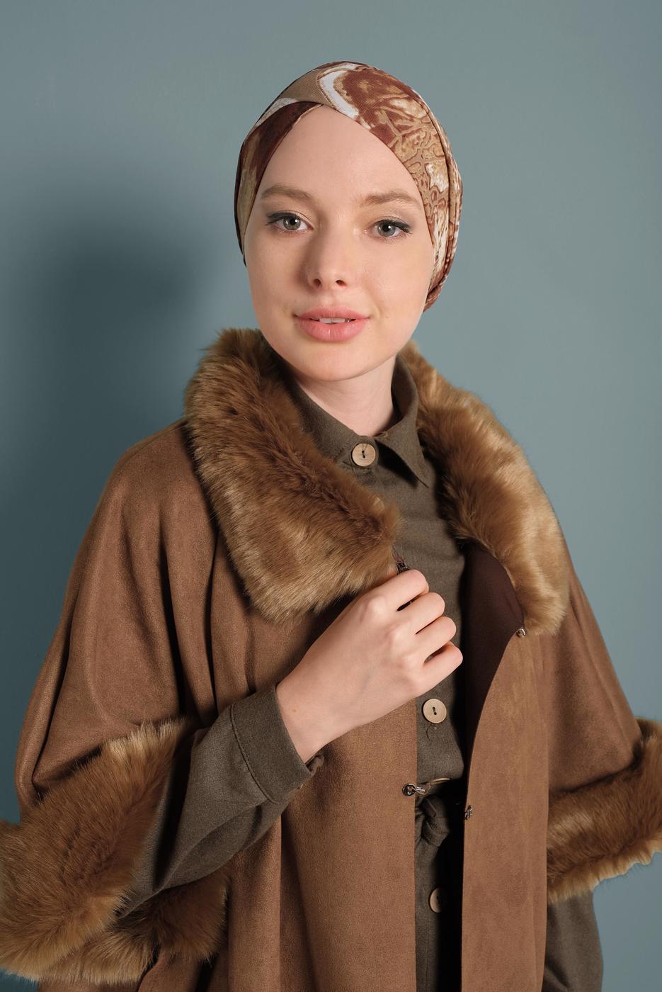 Tesettür giyim TABA LİKRALI SÜET PANÇO 6330