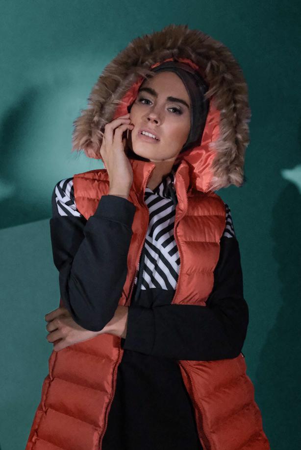 Hijab clothing  HOODED PUFFER VEST 0007  - TRENDTESETTÜR