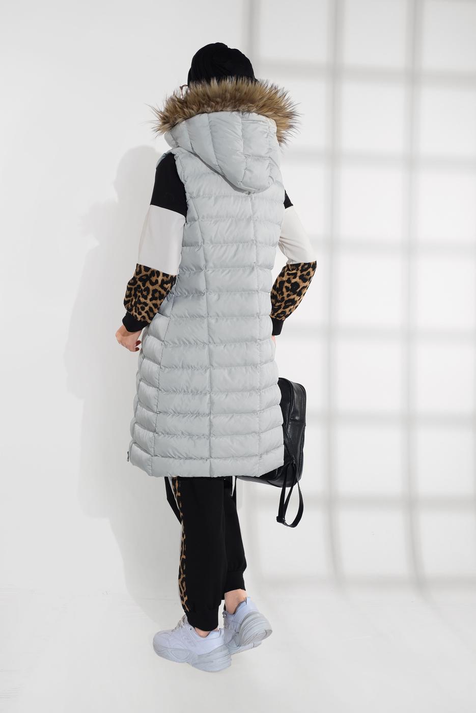 Tesettür giyim GRİ KAPÜŞONLU ŞİŞME YELEK 0007