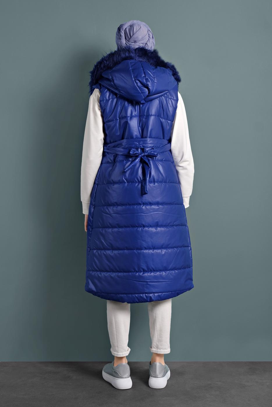 Tesettür giyim LACİVERT KÜRK DETAYLI ŞİŞME YELEK 0127