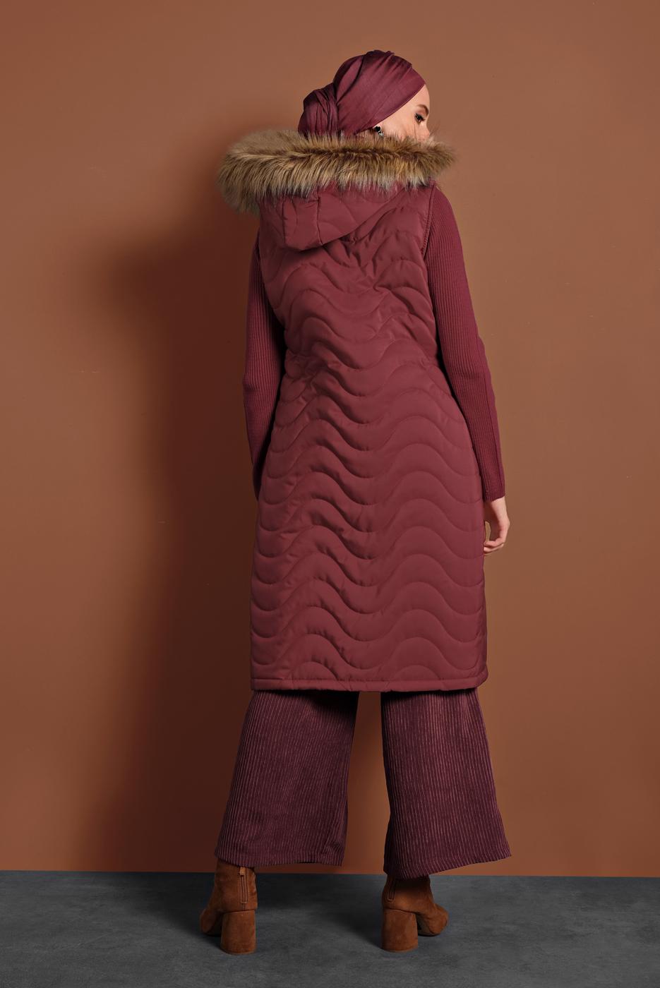 Tesettür giyim KIRMIZI FERMUARLI KAPÜŞONLU ŞİŞME YELEK 2008