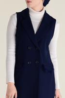 Tesettür giyim LACİVERT ALVİNA CEPLERİ TÜY DETAYLI DÜĞMELİ YELEK 4579