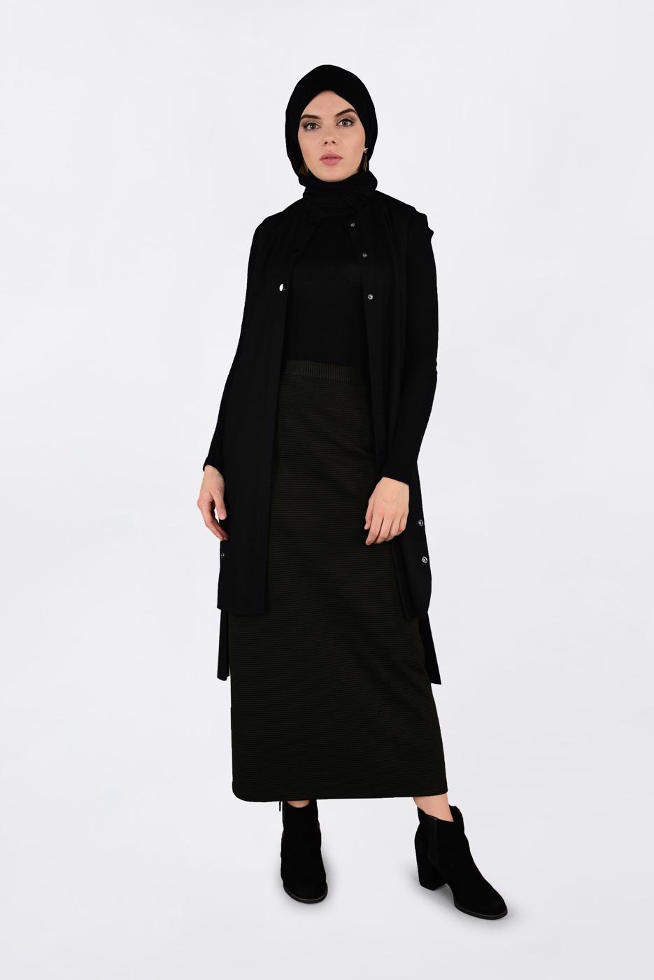 Hijab clothing BLACK GROMMET DETAILED VEST 4740 