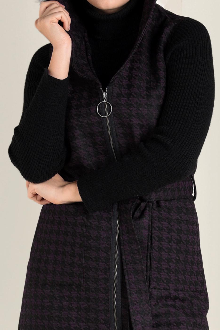 Tesettür giyim MÜRDÜM KAZAYAĞI DESENLİ KAPÜŞONU SUNİ KÜRK DETAYLI YELEK 4750