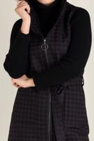 Tesettür giyim MÜRDÜM KAZAYAĞI DESENLİ KAPÜŞONU SUNİ KÜRK DETAYLI YELEK 4750