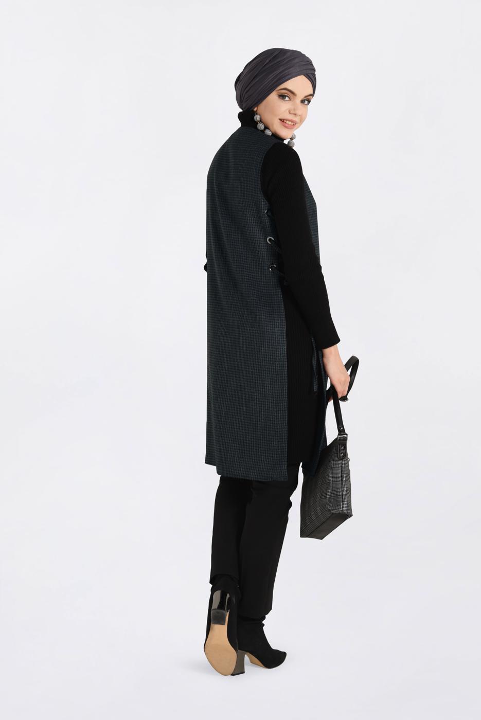 Tesettür giyim SİYAH ALVİNA YANDAN BAĞCIKLI KUŞGÖZLÜ YELEK 4809