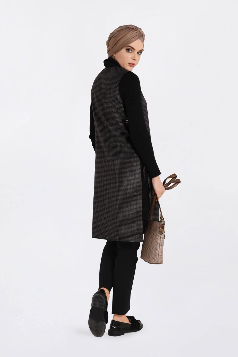 Tesettür giyim SİYAH ALVİNA YANDAN BAĞCIKLI KUŞGÖZLÜ YELEK 4809