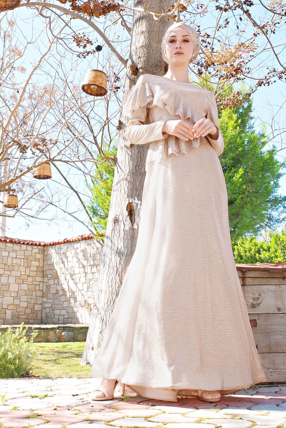 Tesettür giyim BEJ ALVİNA FIRFIR DETAYLI SİMLİ ABİYE ELBİSE 5561