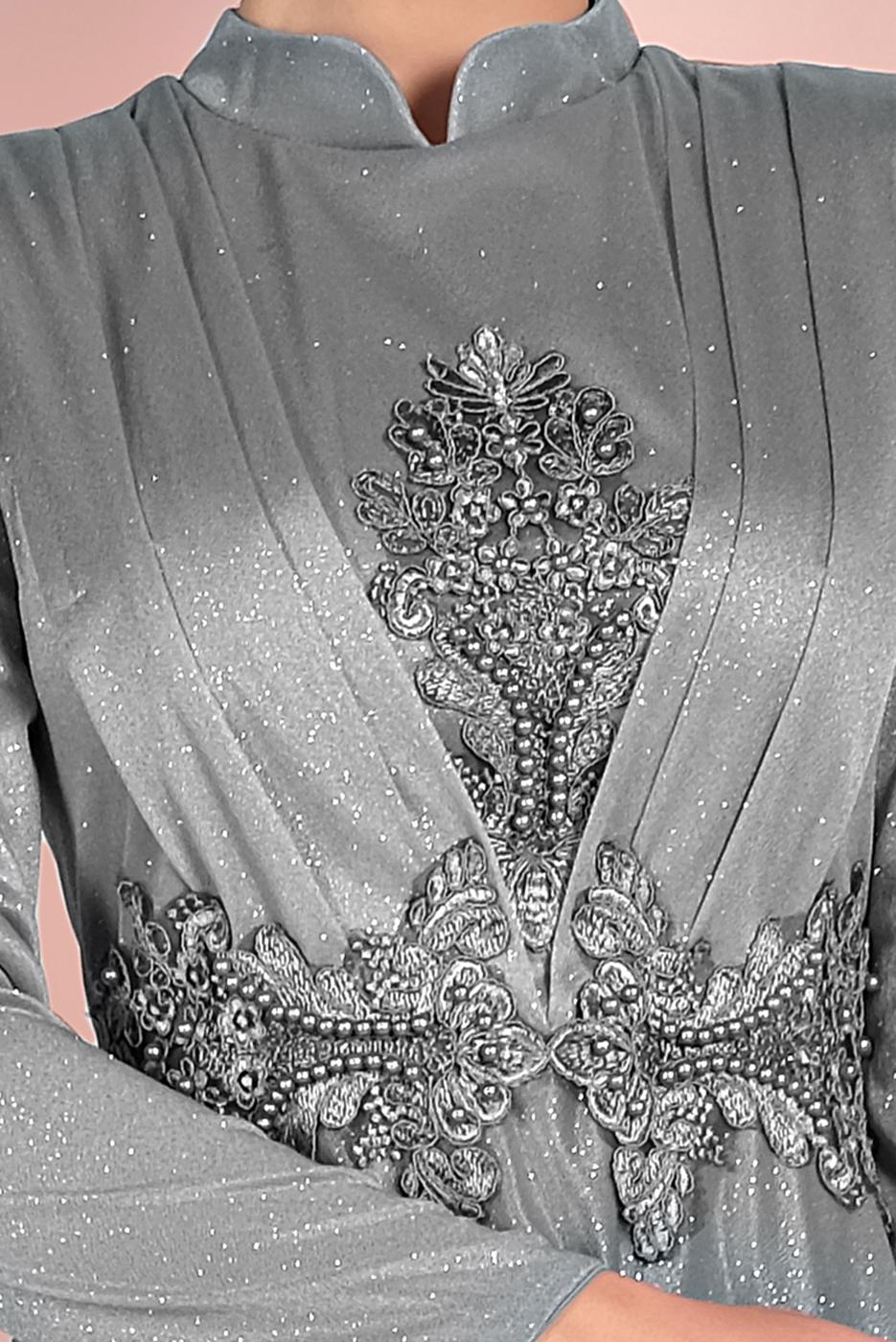 Tesettür giyim GRİ İŞLEMELİ ABİYE ELBİSE 5810