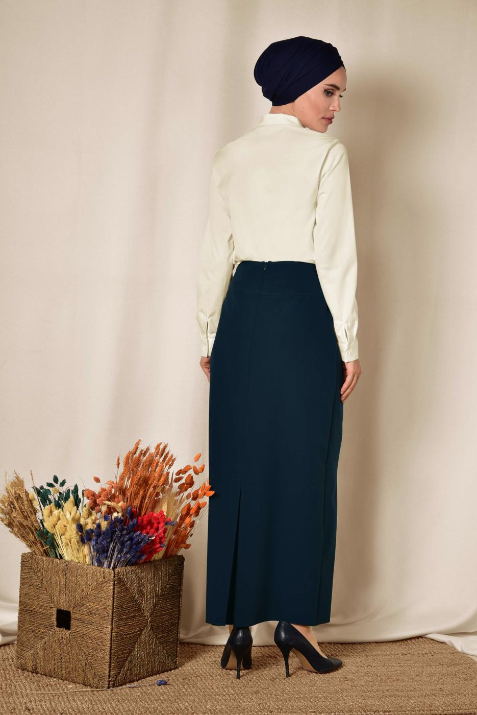 Tesettür giyim KREM ALVİNA GİZLİ DÜĞMELİ KLASİK BLUZ 4093