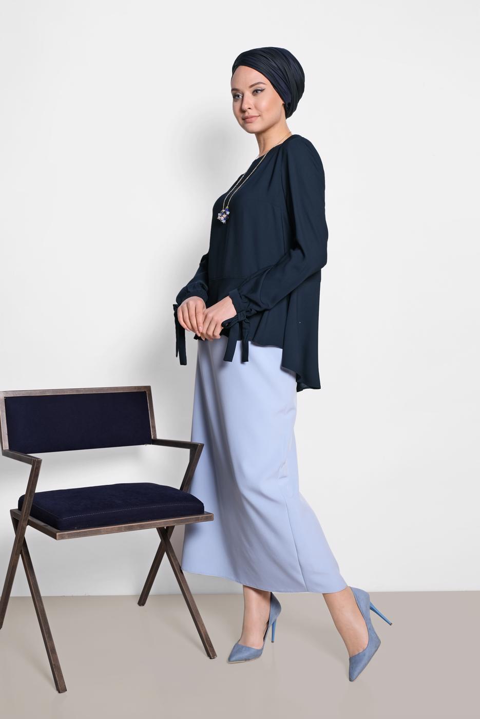 Tesettür giyim LACİVERT ALVİNA KOL KISMI BAĞCIKLI BLUZ 4190
