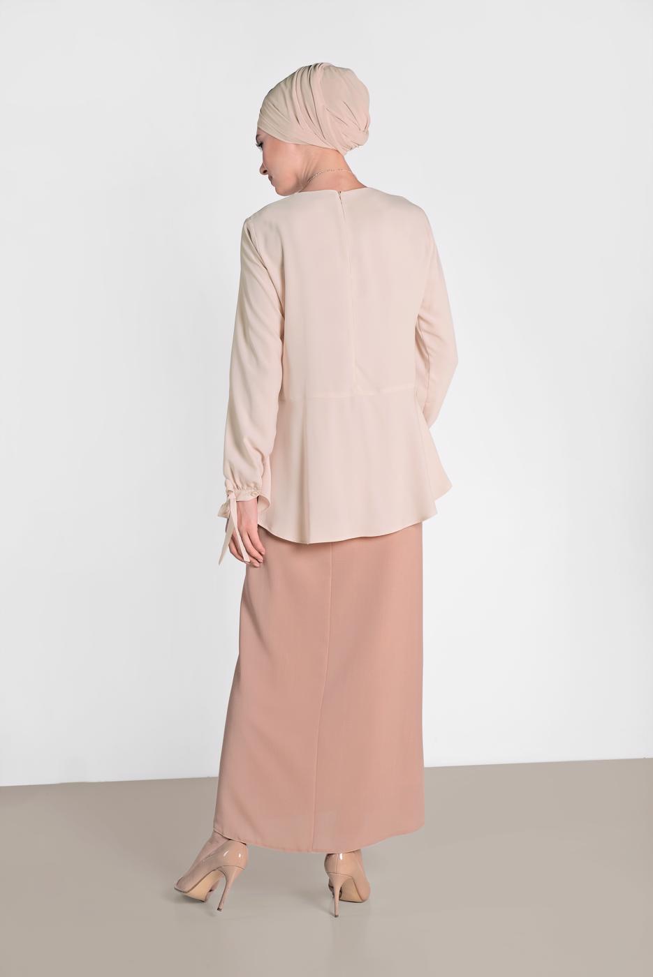 Tesettür giyim BEJ ALVİNA KOL KISMI BAĞCIKLI BLUZ 4190