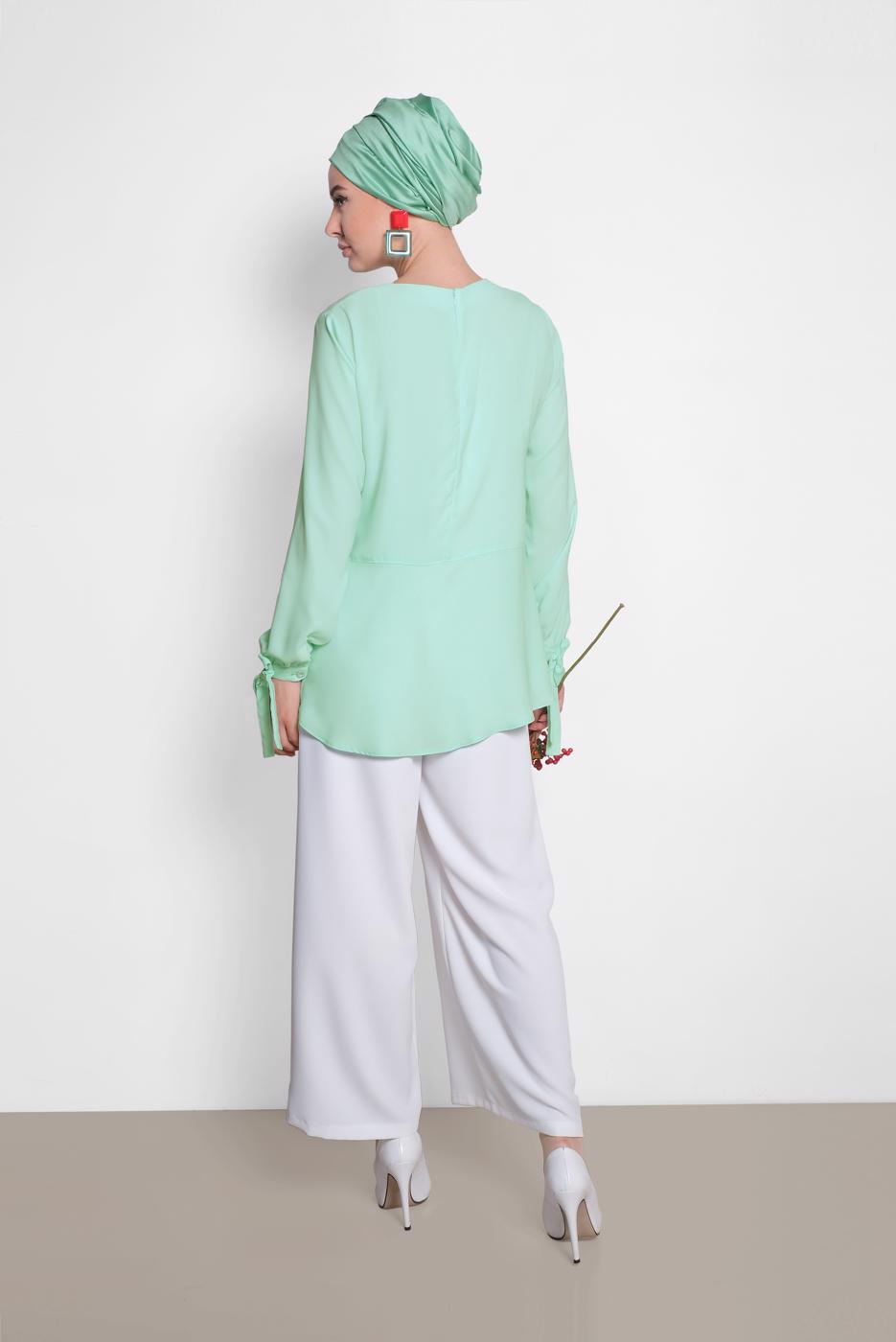Tesettür giyim YEŞİL ALVİNA KOL KISMI BAĞCIKLI BLUZ 4190