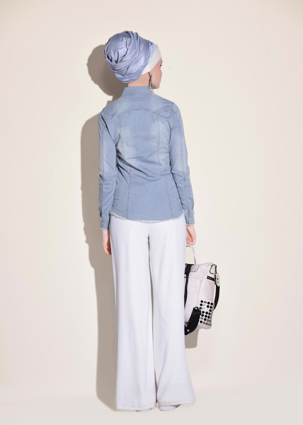 Tesettür giyim MAVİ ALVİNA ÇITÇIT DÜĞMELİ DENİM BLUZ 4956