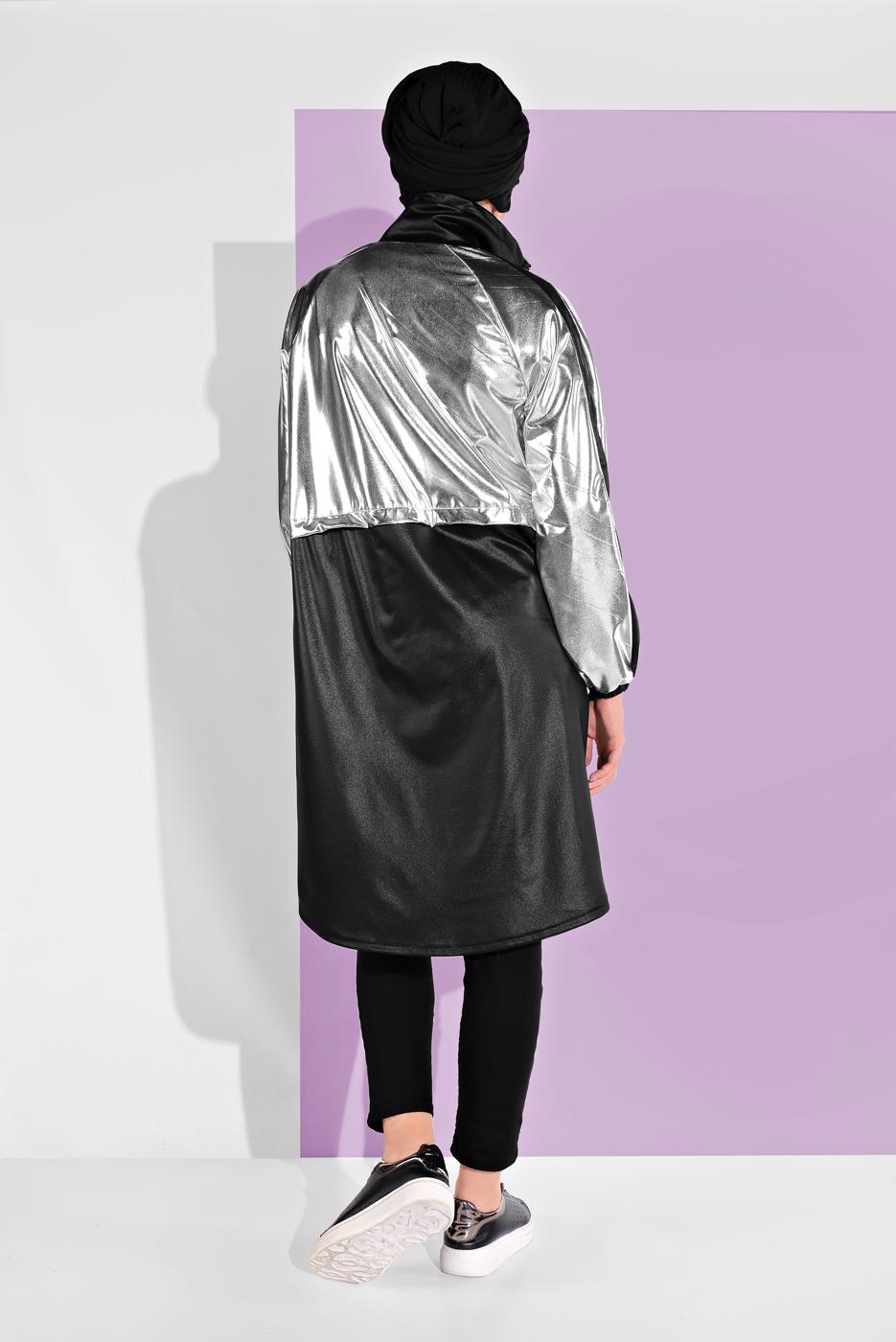 Tesettür giyim SİYAH HOLOGRAM DETAYLI FERMUARLI CEKET 0352