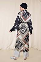 Tesettür giyim GRİ ALVİNA DESENLİ KUŞAKLI KİMONO 4089