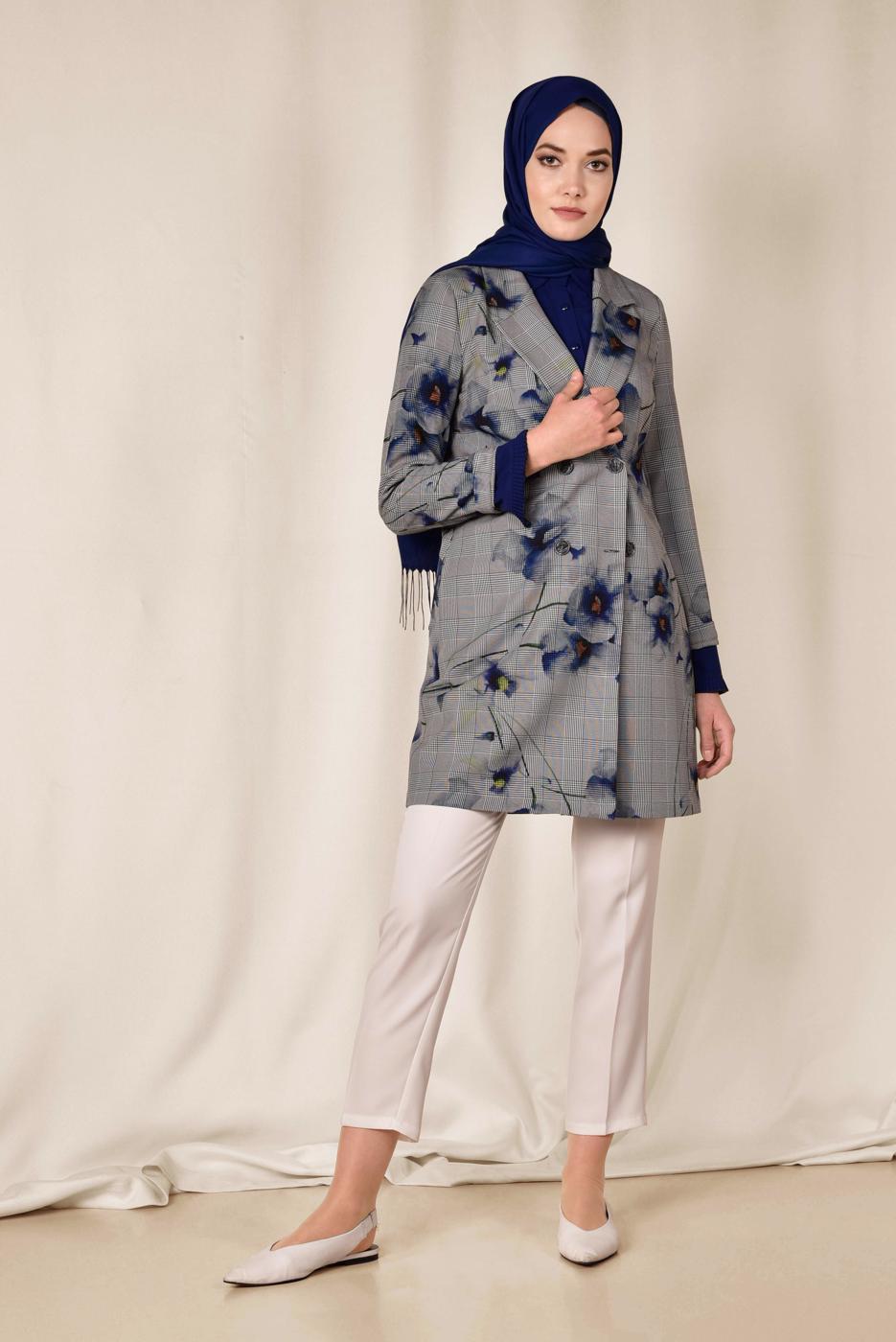 Tesettür giyim SİYAH ALVİNA EKOSE ÇİÇEK DESENLİ KLASİK CEKET 4961