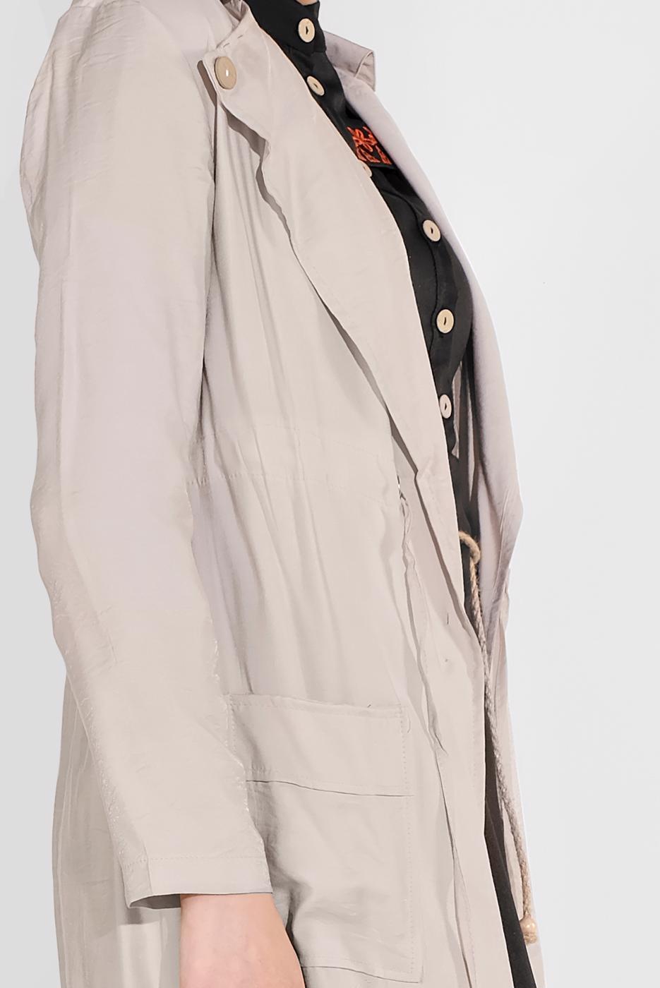 Tesettür giyim BEJ BELDEN BÜZGÜLÜ CEPLİ GİYÇIK 5275