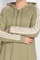 Tesettür giyim YEŞİL ŞERİT DETAYLI KAPÜŞONLU EŞOFMAN CEKET 9419