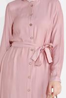 Tesettür giyim PUDRA BOYDAN DÜĞMELİ KUŞAKLI ELBİSE 0301