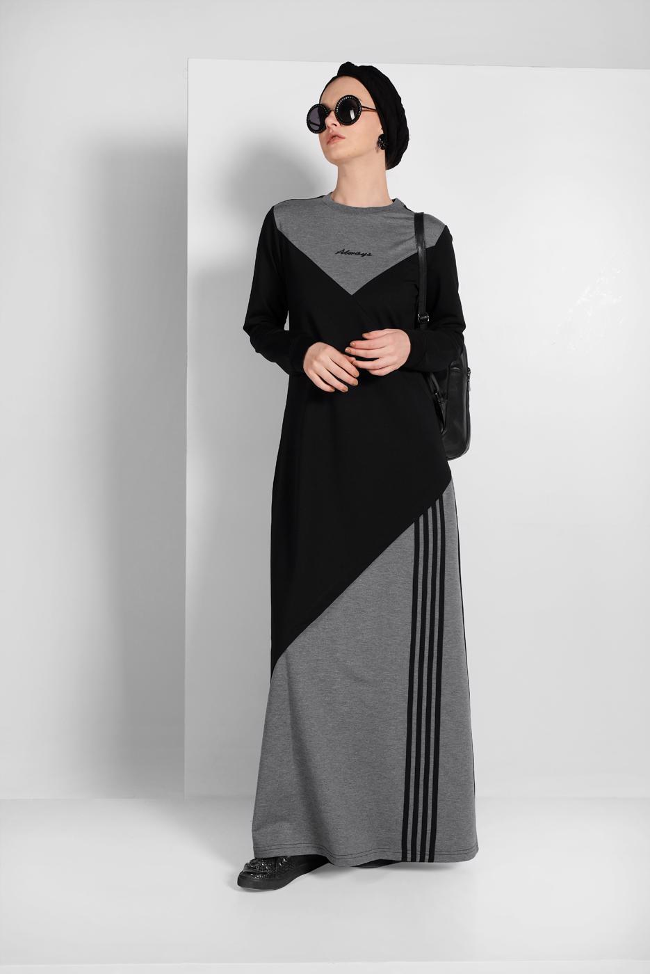 Tesettür giyim SİYAH ÇİZGİ DETAYLI SPOR ELBİSE 0619