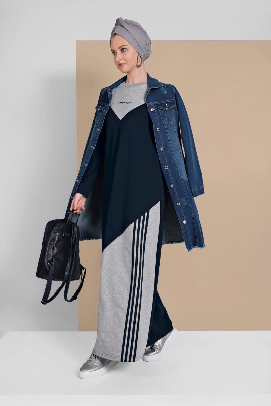 Tesettür giyim LACİVERT ÇİZGİ DETAYLI SPOR ELBİSE 0619