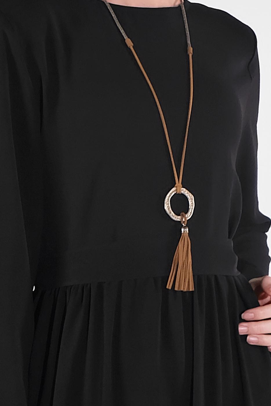 Tesettür giyim SİYAH RENKLİ BELİ KUŞAKLI ELBİSE 0851
