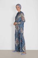 Tesettür giyim LACİVERT ALVİNA YAKASI BAĞLAMALI DESENLİ ELBİSE 4085 