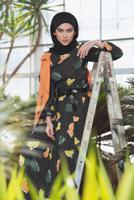 Tesettür giyim SİYAH ALVİNA MANŞETLERİ LASTİKLİ DESENLİ ELBİSE   4106 