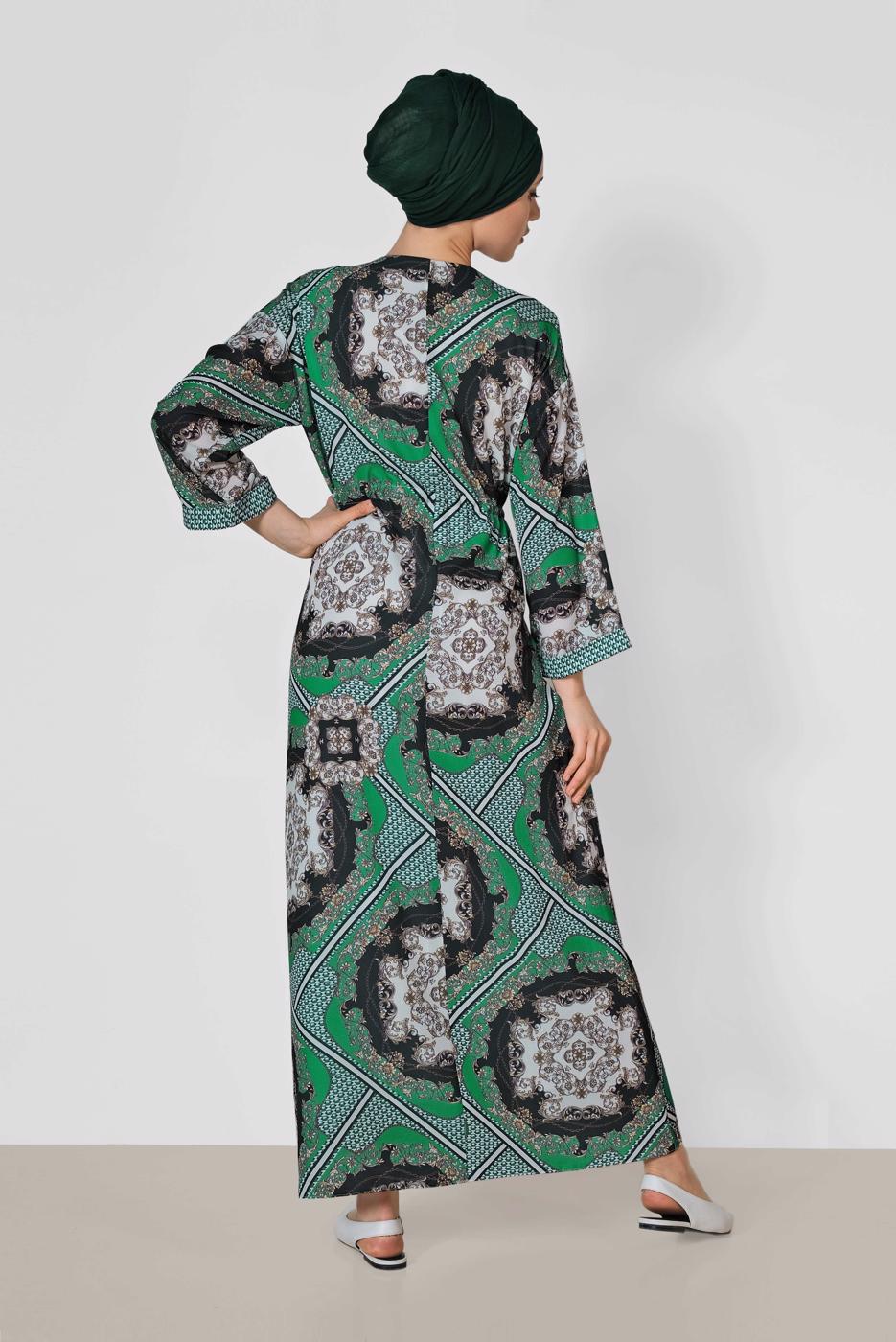 Tesettür giyim YEŞİL ALVİNA BELİ BÜZGÜLÜ DESENLİ ELBİSE 4107